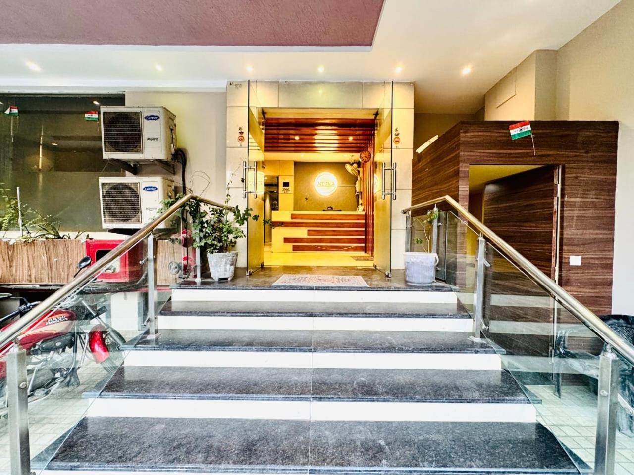 Hotel Megha Inn Lucknow Exterior foto